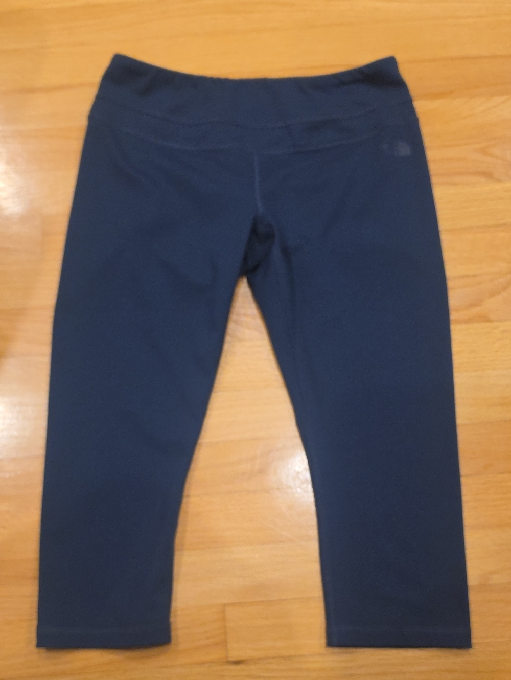 The North Face Womens' Navy Capri Leggings